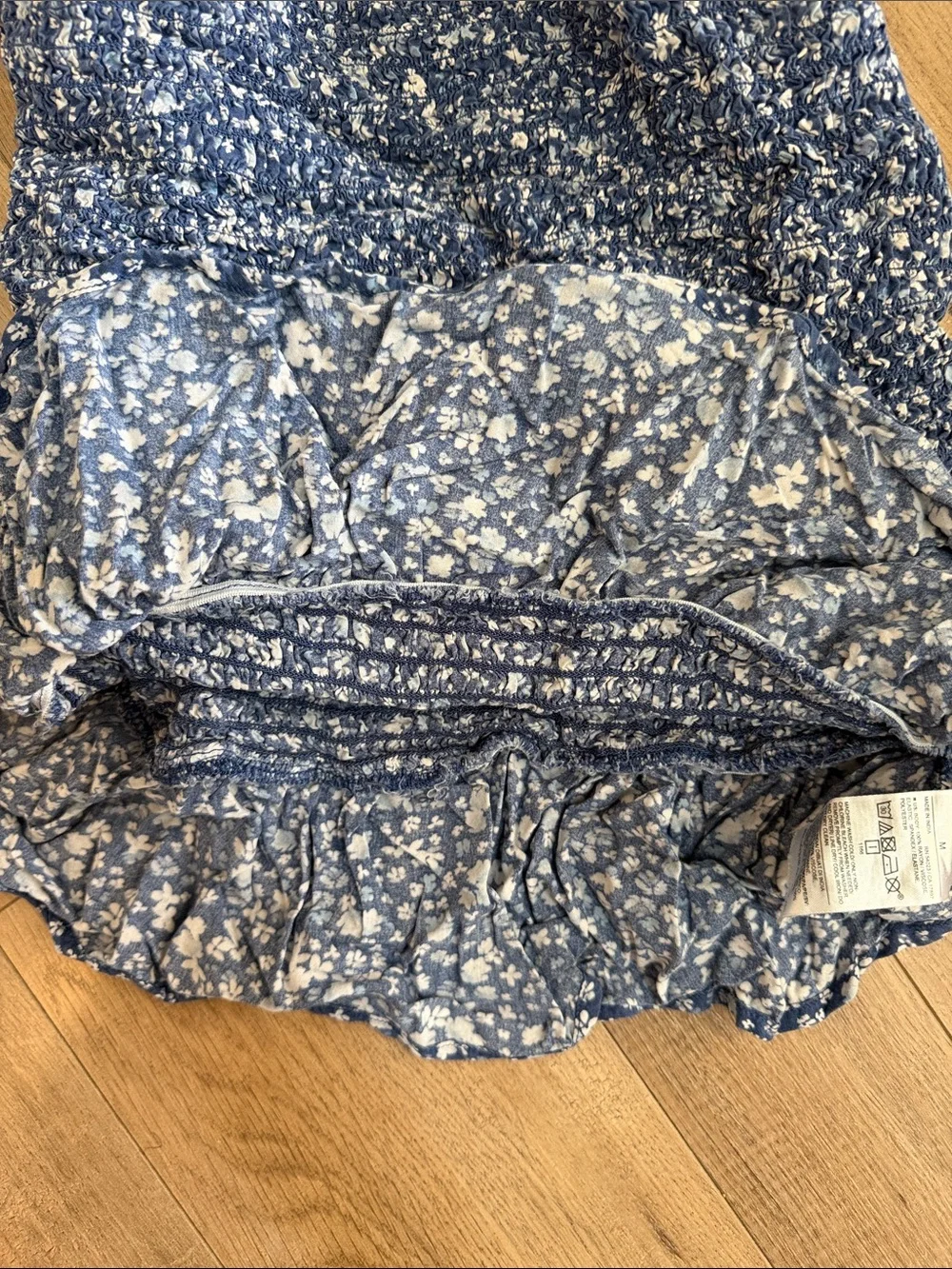 Old Navy Blue Floral Ruffled Short Sleeve Blouse
